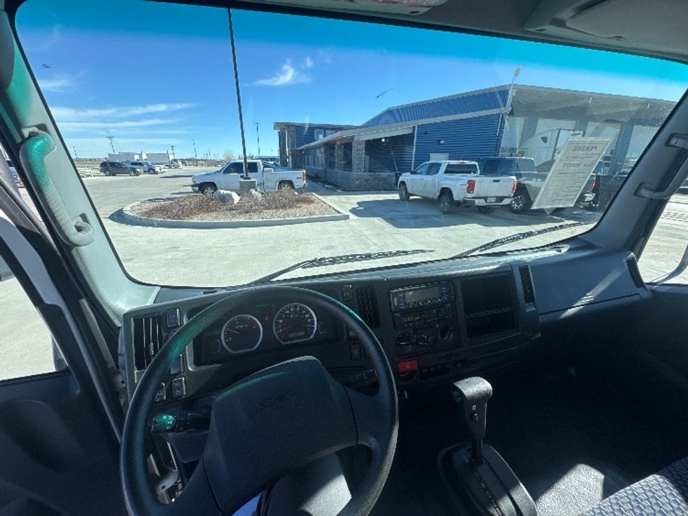 Refrigerated Truck-Light and Medium Duty Trucks-Isuzu-2022-NPRXD-Greeley-CO-91,771\n\t\tmiles-$ 60,750 - Image 18