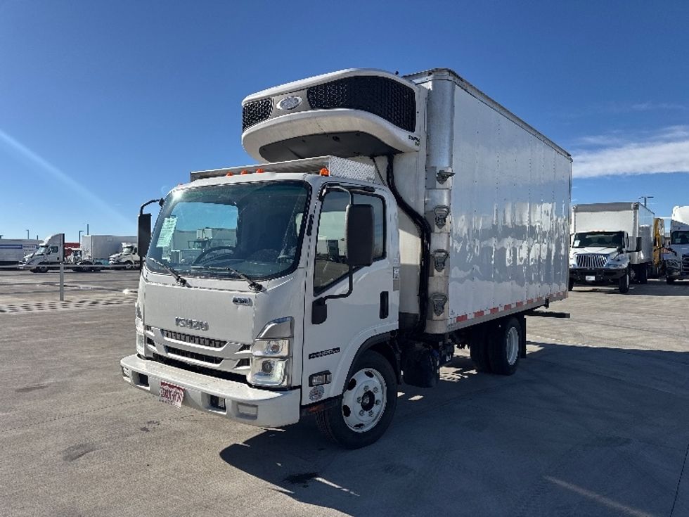 Refrigerated Truck-Light and Medium Duty Trucks-Isuzu-2022-NPRXD-Greeley-CO-91,771\n\t\tmiles-$ 60,750 - Image 3