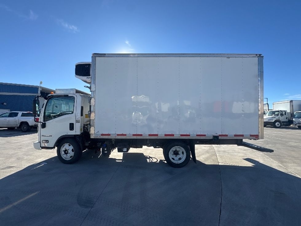 Refrigerated Truck-Light and Medium Duty Trucks-Isuzu-2022-NPRXD-Greeley-CO-91,771\n\t\tmiles-$ 60,750 - Image 4