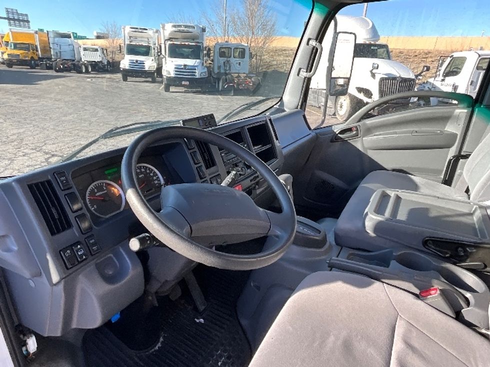 Refrigerated Truck-Light and Medium Duty Trucks-Isuzu-2022-NPRXD-West Valley City-UT-51,392\n\t\tmiles-$ 67,250 - Image 17