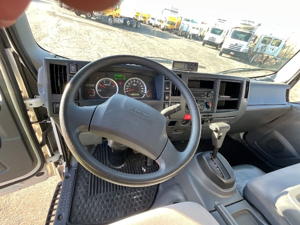 Refrigerated Truck-Light and Medium Duty Trucks-Isuzu-2022-NPRXD-West Valley City-UT-51,392\n\t\tmiles-$ 67,250 - Image 18