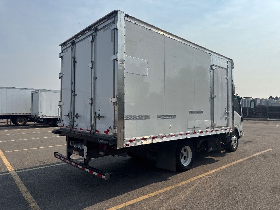 Refrigerated Truck-Light and Medium Duty Trucks-Isuzu-2022-NQR-Greeley-CO-89,236\n\t\tmiles-$ 60,000 - Image 13