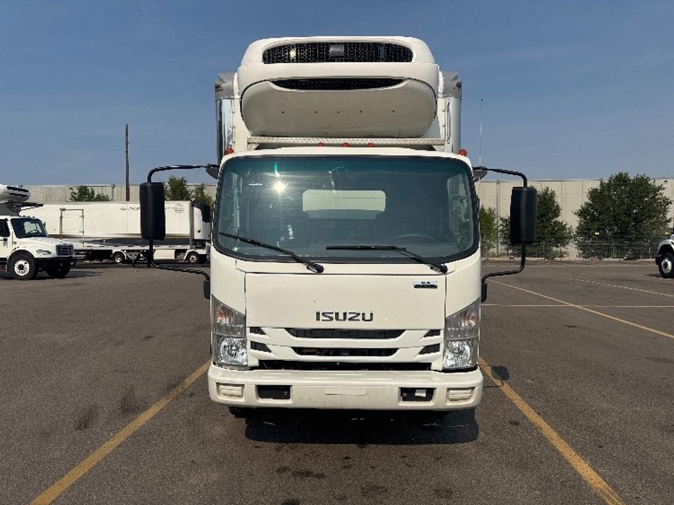 Refrigerated Truck-Light and Medium Duty Trucks-Isuzu-2022-NQR-Greeley-CO-89,236\n\t\tmiles-$ 60,000 - Image 2