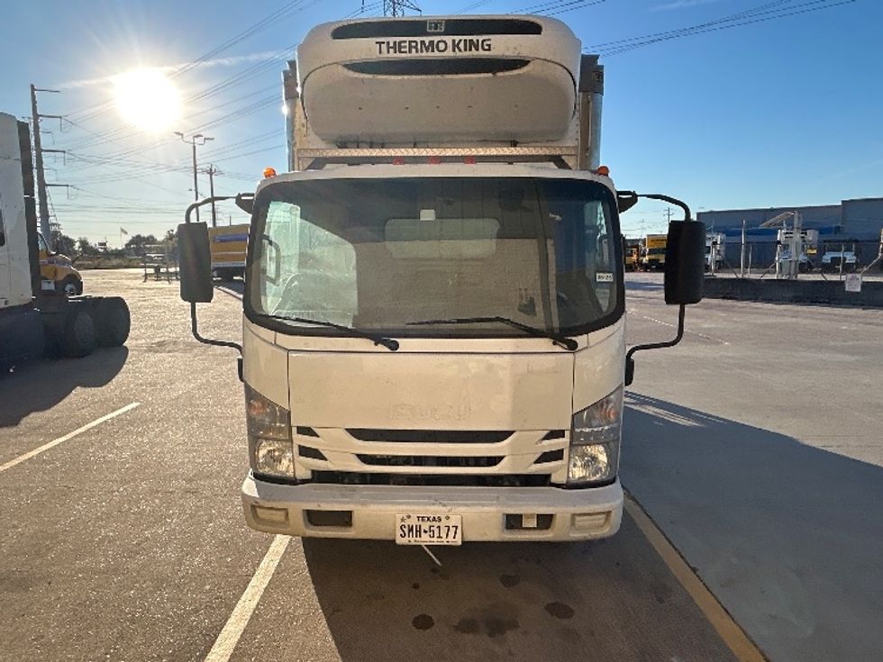 Refrigerated Truck-Light and Medium Duty Trucks-Isuzu-2022-NQR-Katy-TX-174,091\n\t\tmiles-$ 46,750 - Image 2