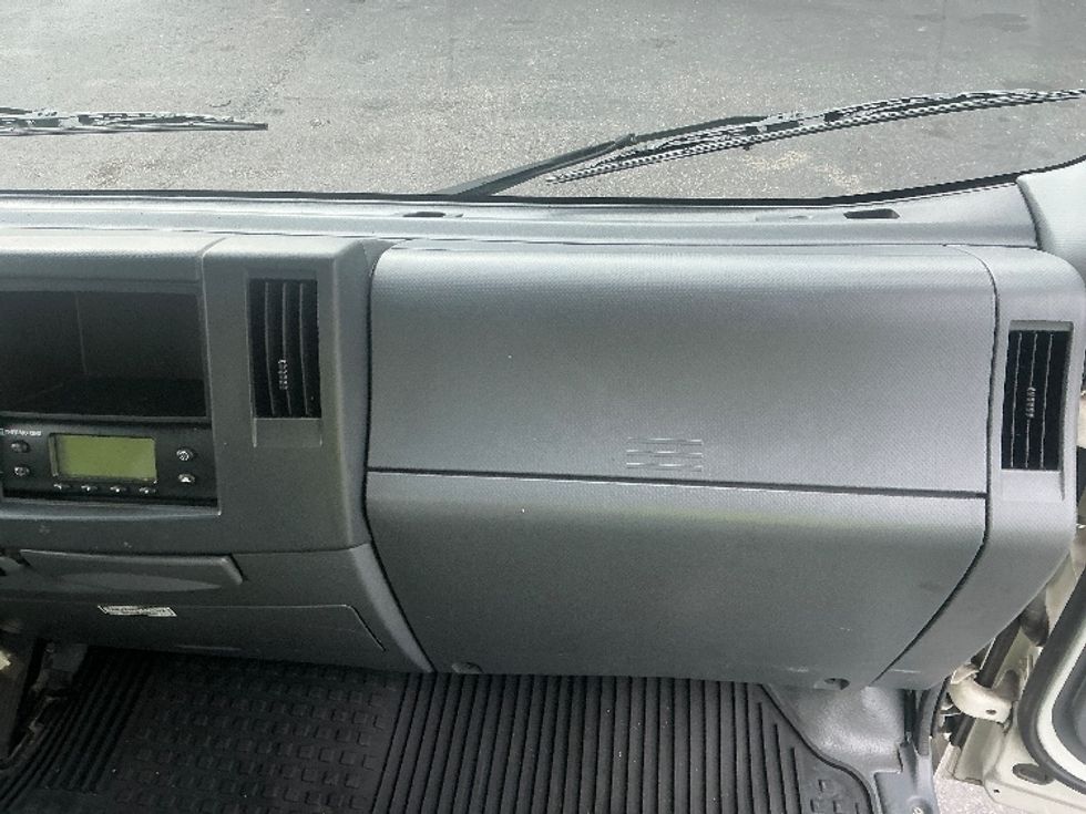 Refrigerated Truck-Light and Medium Duty Trucks-Isuzu-2022-NQR-Tampa-FL-154,200\n\t\tmiles-$ 49,000 - Image 21