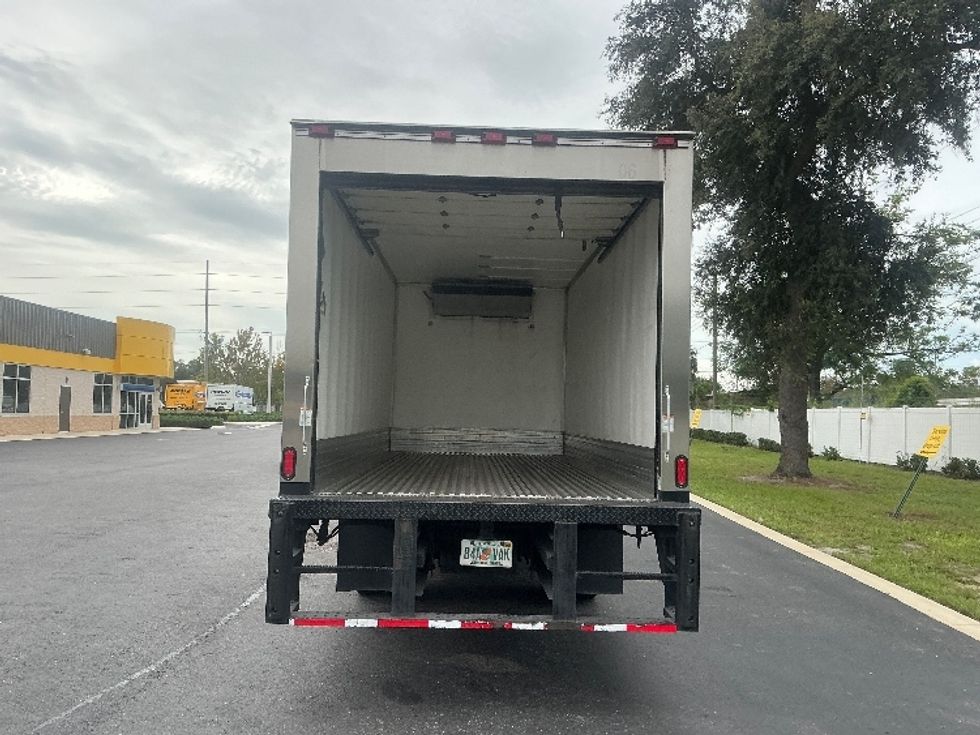 Refrigerated Truck-Light and Medium Duty Trucks-Isuzu-2022-NQR-Tampa-FL-154,200\n\t\tmiles-$ 49,000 - Image 9
