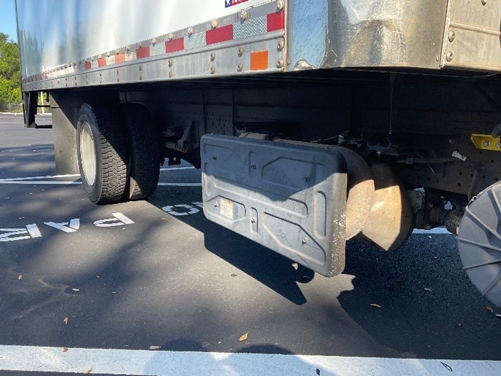 Refrigerated Truck-Light and Medium Duty Trucks-Isuzu-2022-NQR-Tampa-FL-192,165\n\t\tmiles-$ 44,500 - Image 14