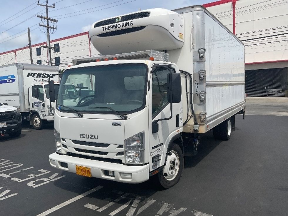 Refrigerated Truck-Light and Medium Duty Trucks-Isuzu-2022-NQR-Torrance-CA-38,309\n\t\tmiles-$ 73,000 - Image 3