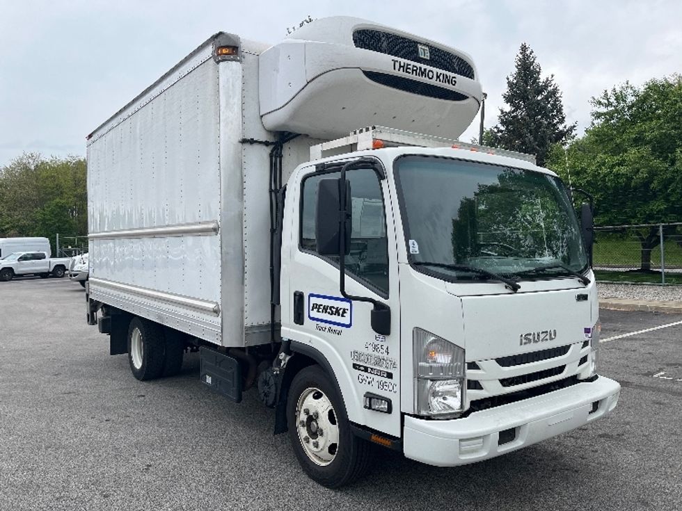 Refrigerated Truck-Light and Medium Duty Trucks-Isuzu-2022-NRR-Allentown-PA-193,296\n\t\tmiles-$ 40,500 - Image 1