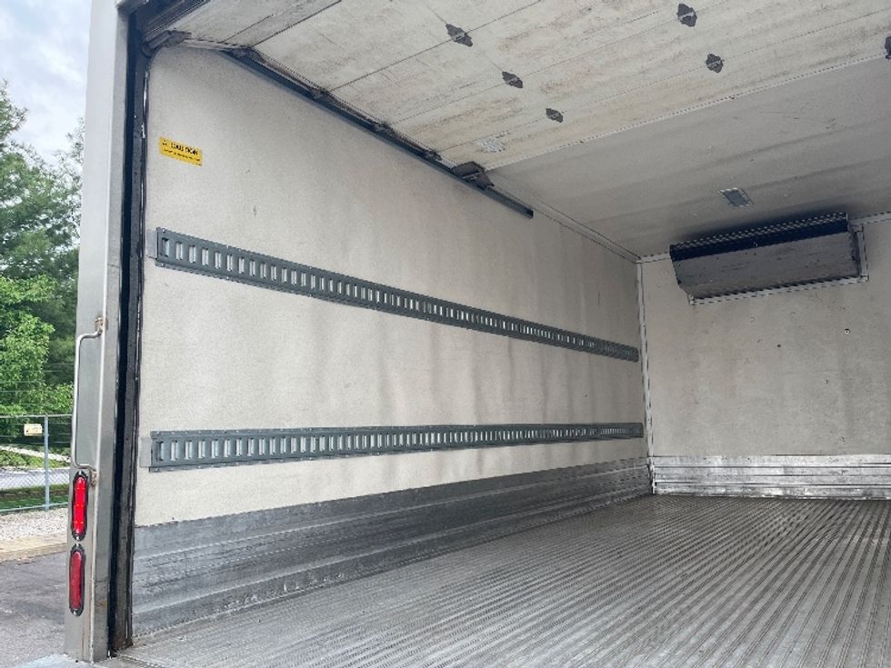 Refrigerated Truck-Light and Medium Duty Trucks-Isuzu-2022-NRR-Allentown-PA-193,296\n\t\tmiles-$ 40,500 - Image 11