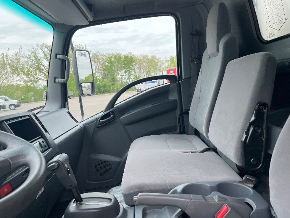 Refrigerated Truck-Light and Medium Duty Trucks-Isuzu-2022-NRR-Allentown-PA-193,296\n\t\tmiles-$ 40,500 - Image 19