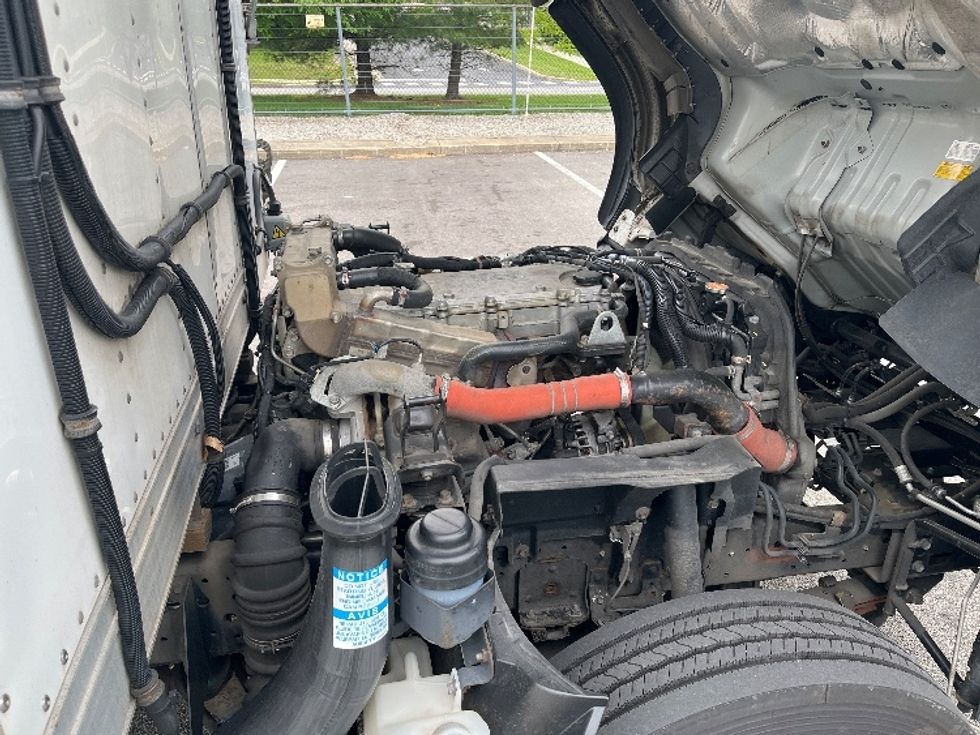 Refrigerated Truck-Light and Medium Duty Trucks-Isuzu-2022-NRR-Allentown-PA-193,296\n\t\tmiles-$ 40,500 - Image 23
