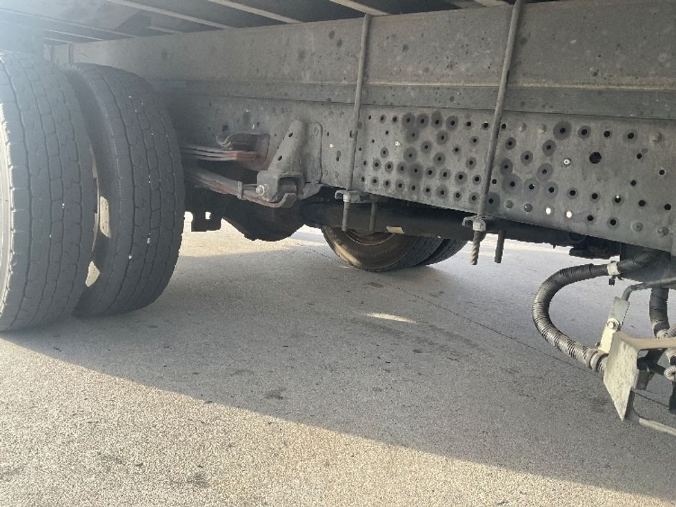 Refrigerated Truck-Light and Medium Duty Trucks-Isuzu-2022-NRR-Anaheim-CA-39,810\n\t\tmiles-$ 71,500 - Image 14