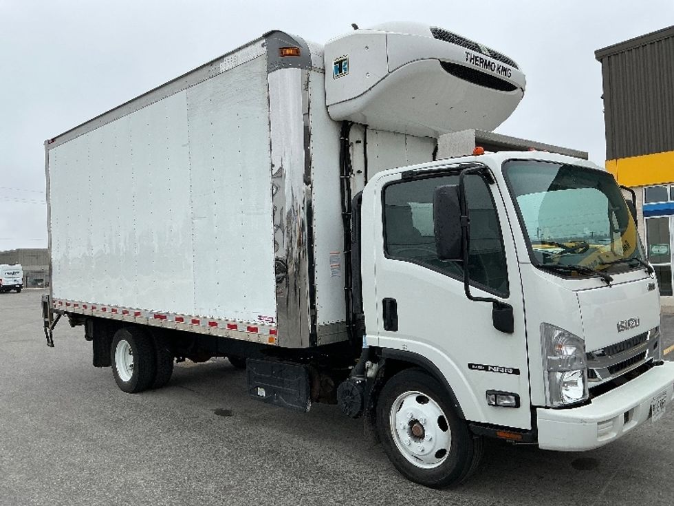 Refrigerated Truck-Light and Medium Duty Trucks-Isuzu-2022-NRR-Cambridge-ON-456,214\n\t\tkm-$ 31,000 - Image 1