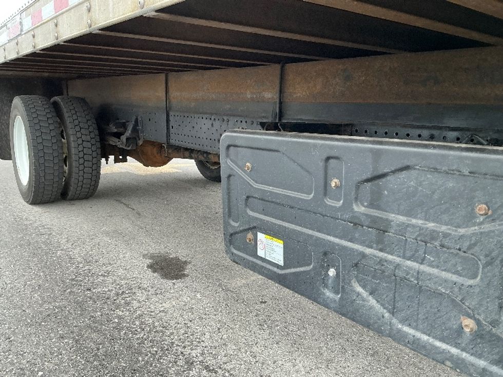 Refrigerated Truck-Light and Medium Duty Trucks-Isuzu-2022-NRR-Cambridge-ON-456,214\n\t\tkm-$ 31,000 - Image 14