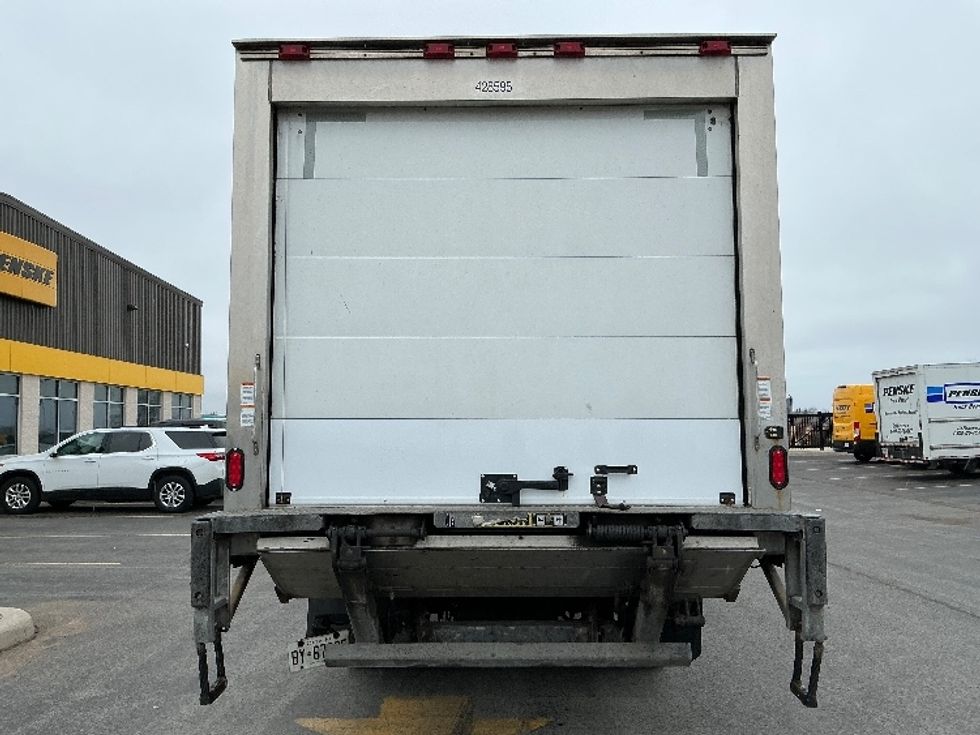 Refrigerated Truck-Light and Medium Duty Trucks-Isuzu-2022-NRR-Cambridge-ON-456,214\n\t\tkm-$ 31,000 - Image 7