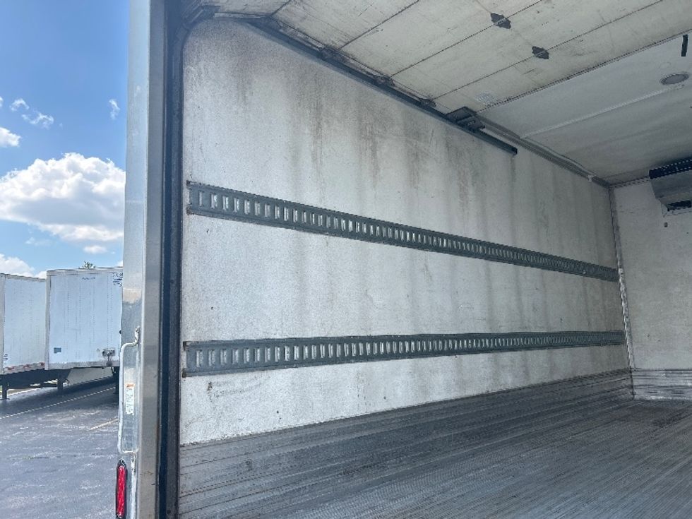Refrigerated Truck-Light and Medium Duty Trucks-Isuzu-2022-NRR-Chicago (Melrose Park)-IL-244,206\n\t\tmiles-$ 33,750 - Image 10
