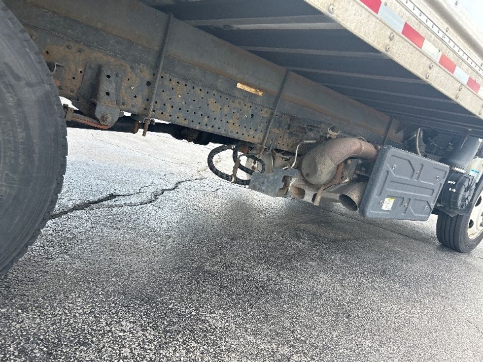 Refrigerated Truck-Light and Medium Duty Trucks-Isuzu-2022-NRR-Chicago (Melrose Park)-IL-244,206\n\t\tmiles-$ 33,750 - Image 13