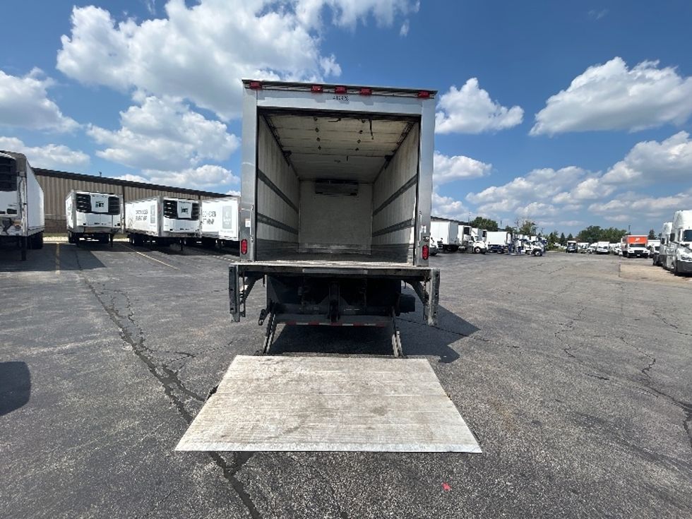 Refrigerated Truck-Light and Medium Duty Trucks-Isuzu-2022-NRR-Chicago (Melrose Park)-IL-244,206\n\t\tmiles-$ 33,750 - Image 9