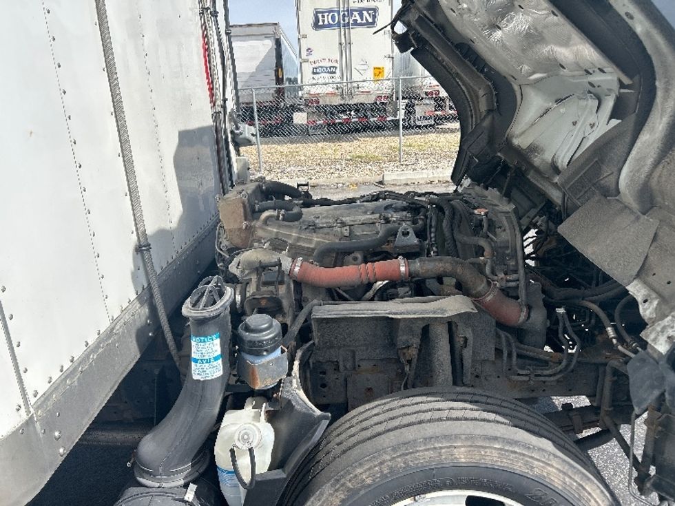 Refrigerated Truck-Light and Medium Duty Trucks-Isuzu-2022-NRR-Columbus-OH-123,524\n\t\tmiles-$ 60,500 - Image 22