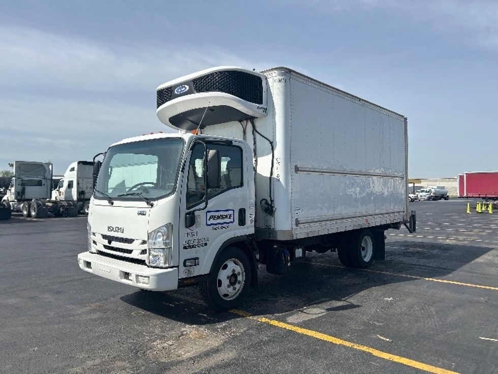 Refrigerated Truck-Light and Medium Duty Trucks-Isuzu-2022-NRR-Columbus-OH-123,524\n\t\tmiles-$ 60,500 - Image 3