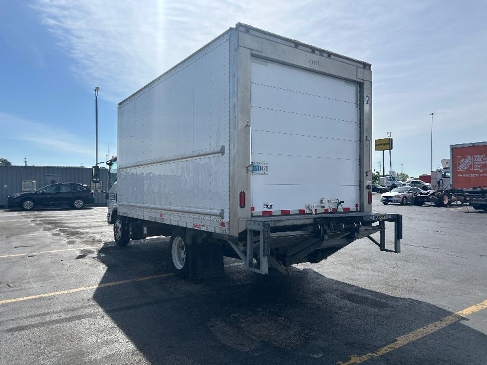Refrigerated Truck-Light and Medium Duty Trucks-Isuzu-2022-NRR-Columbus-OH-123,524\n\t\tmiles-$ 60,500 - Image 6