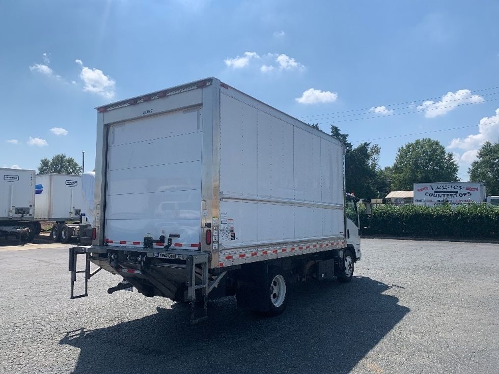 Refrigerated Truck-Light and Medium Duty Trucks-Isuzu-2022-NRR-Concord-NC-122,197\n\t\tmiles-$ 61,000 - Image 13