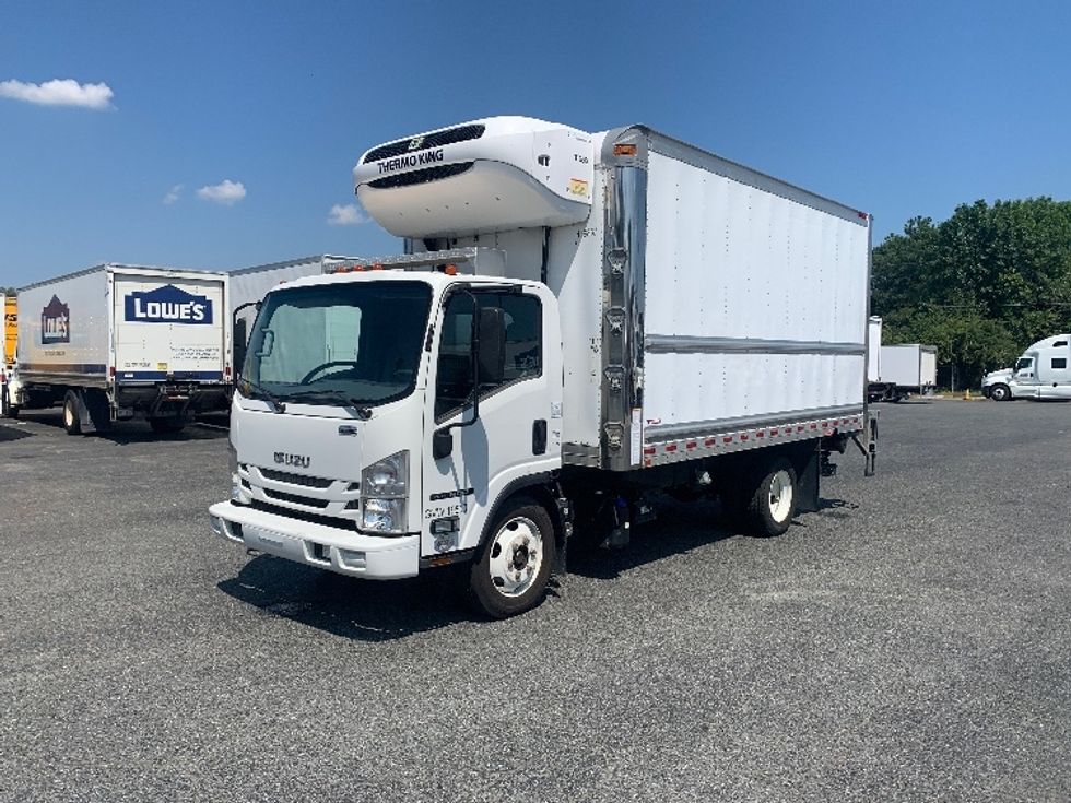 Refrigerated Truck-Light and Medium Duty Trucks-Isuzu-2022-NRR-Concord-NC-122,197\n\t\tmiles-$ 61,000 - Image 3