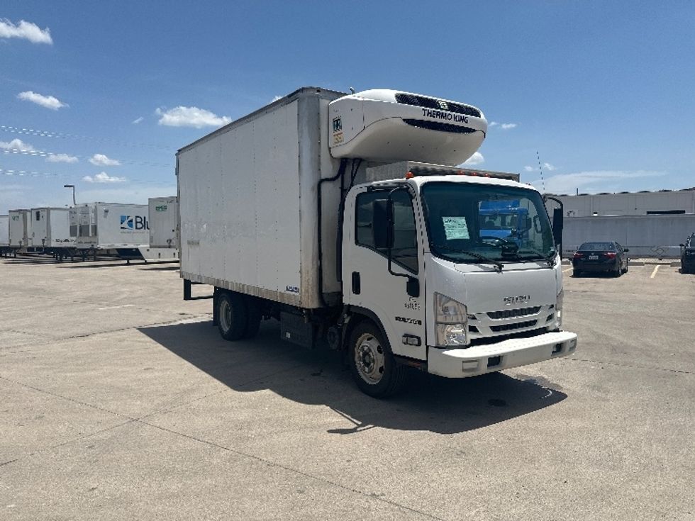 Refrigerated Truck-Light and Medium Duty Trucks-Isuzu-2022-NRR-Dallas-TX-177,104\n\t\tmiles-$ 47,500 - Image 1