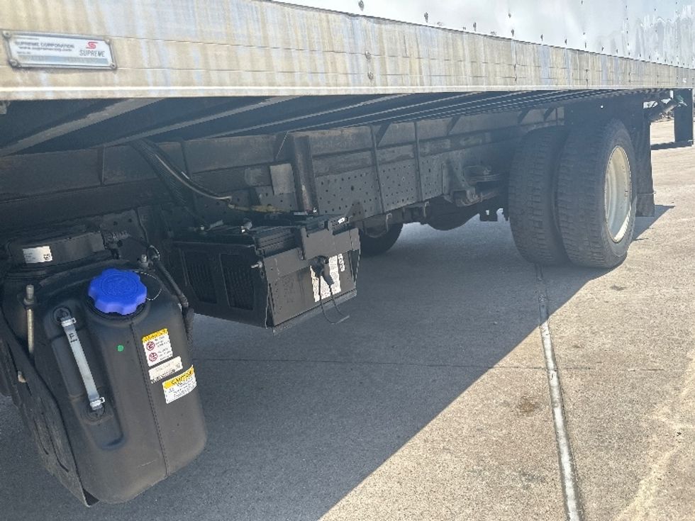 Refrigerated Truck-Light and Medium Duty Trucks-Isuzu-2022-NRR-Dallas-TX-177,104\n\t\tmiles-$ 47,500 - Image 5