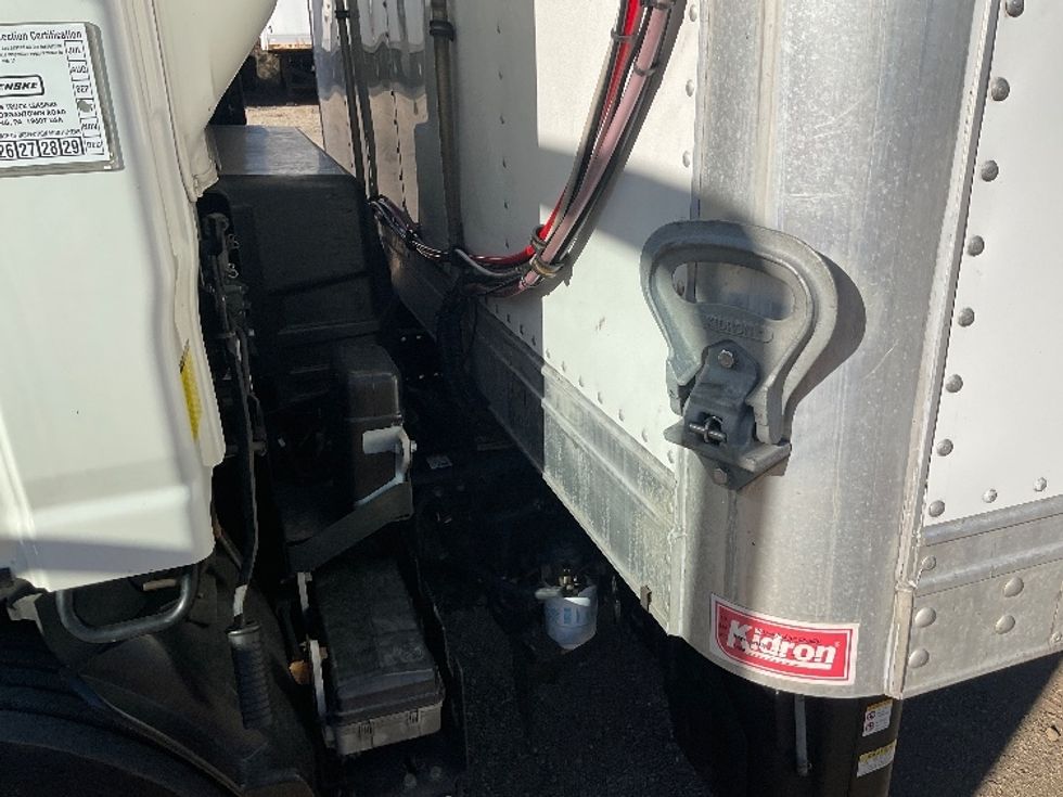 Refrigerated Truck-Light and Medium Duty Trucks-Isuzu-2022-NRR-East Chicago-IN-196,915\n\t\tmiles-$ 41,000 - Image 24