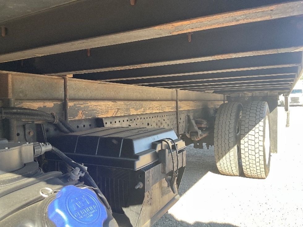 Refrigerated Truck-Light and Medium Duty Trucks-Isuzu-2022-NRR-East Chicago-IN-196,915\n\t\tmiles-$ 41,000 - Image 5