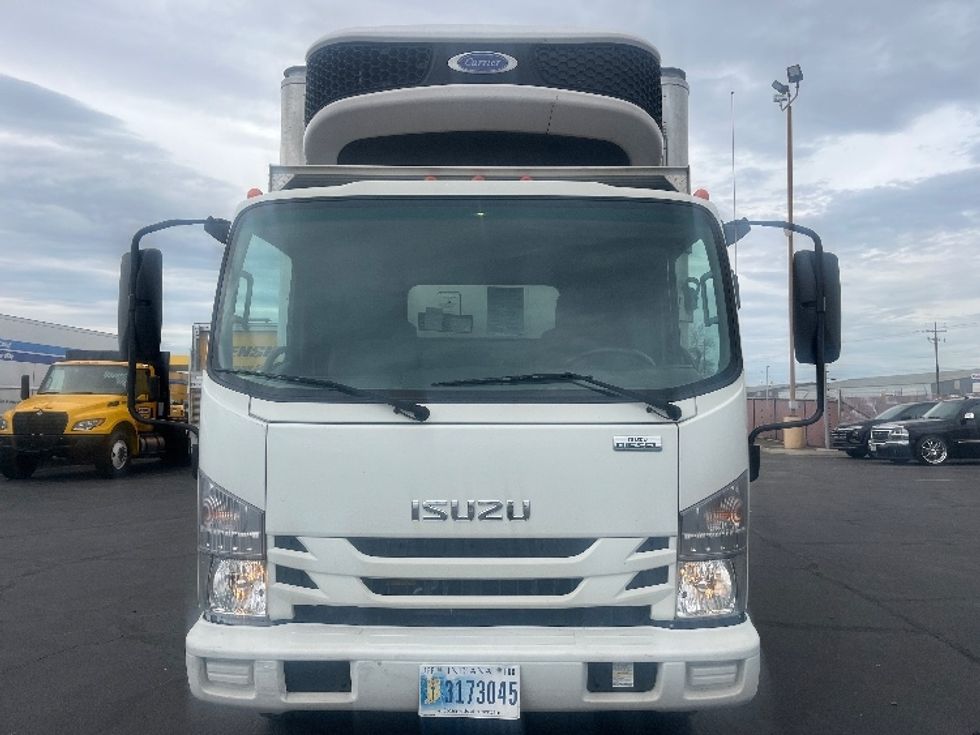 Refrigerated Truck-Light and Medium Duty Trucks-Isuzu-2022-NRR-Fresno-CA-86,104\n\t\tmiles-$ 64,750 - Image 2