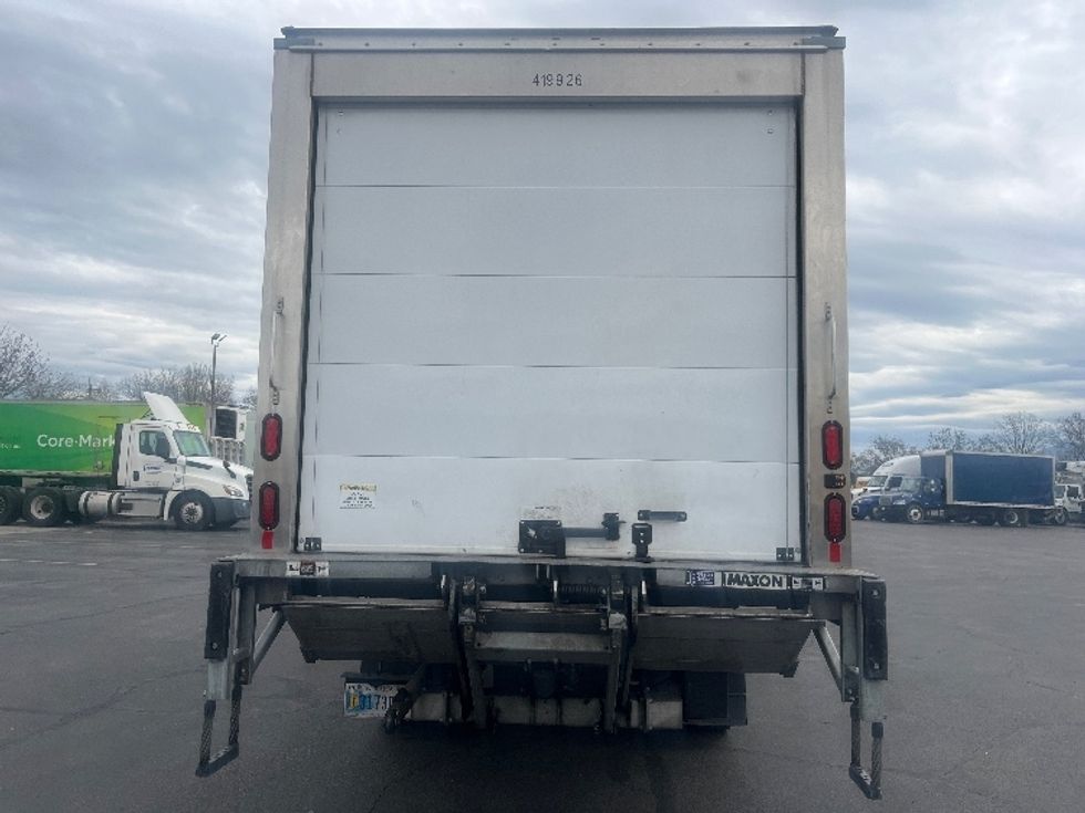 Refrigerated Truck-Light and Medium Duty Trucks-Isuzu-2022-NRR-Fresno-CA-86,104\n\t\tmiles-$ 64,750 - Image 6