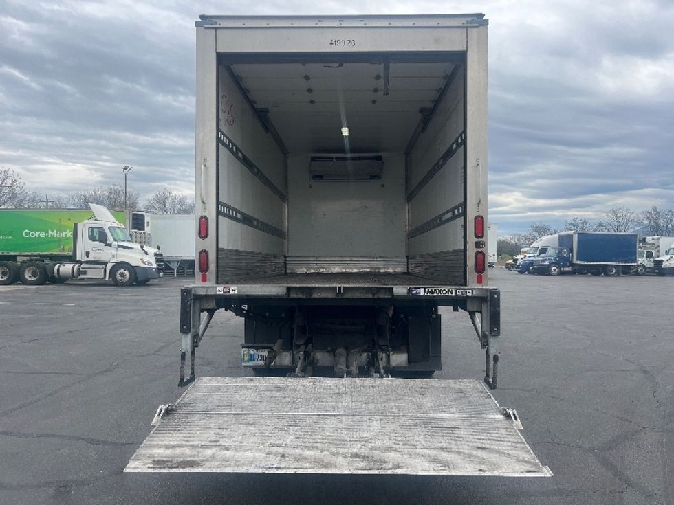 Refrigerated Truck-Light and Medium Duty Trucks-Isuzu-2022-NRR-Fresno-CA-86,104\n\t\tmiles-$ 64,750 - Image 8
