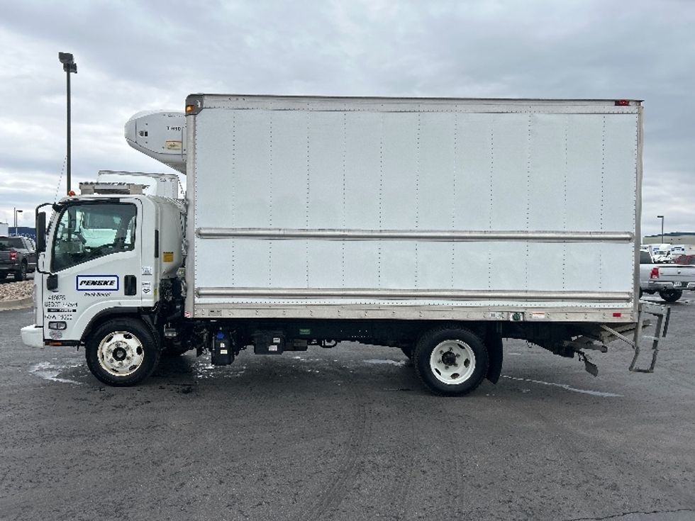 Refrigerated Truck-Light and Medium Duty Trucks-Isuzu-2022-NRR-Greeley-CO-181,517\n\t\tmiles-$ 48,500 - Image 4