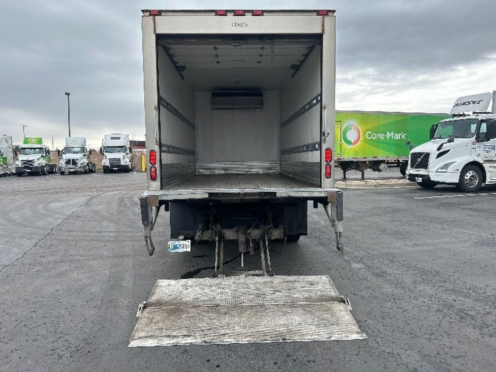 Refrigerated Truck-Light and Medium Duty Trucks-Isuzu-2022-NRR-Greeley-CO-181,517\n\t\tmiles-$ 48,500 - Image 9