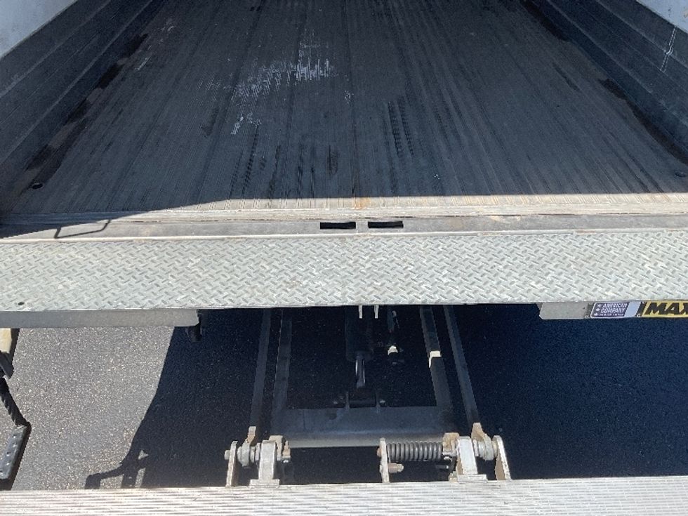 Refrigerated Truck-Light and Medium Duty Trucks-Isuzu-2022-NRR-Greeley-CO-77,629\n\t\tmiles-$ 65,250 - Image 10