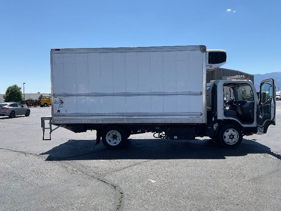 Refrigerated Truck-Light and Medium Duty Trucks-Isuzu-2022-NRR-Greeley-CO-77,629\n\t\tmiles-$ 65,250 - Image 15