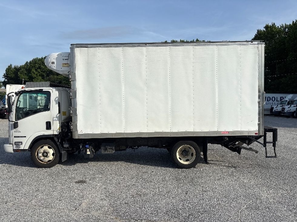 Refrigerated Truck-Light and Medium Duty Trucks-Isuzu-2022-NRR-Greer-SC-119,626\n\t\tmiles-$ 59,250 - Image 4