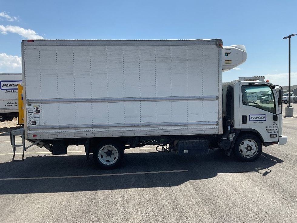 Refrigerated Truck-Light and Medium Duty Trucks-Isuzu-2022-NRR-Idaho Falls-ID-92,587\n\t\tmiles-$ 65,500 - Image 15