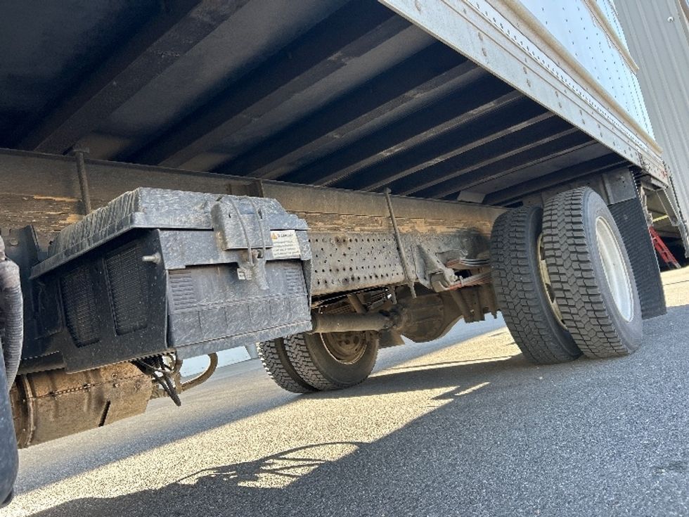 Refrigerated Truck-Light and Medium Duty Trucks-Isuzu-2022-NRR-Idaho Falls-ID-97,488\n\t\tmiles-$ 64,000 - Image 5