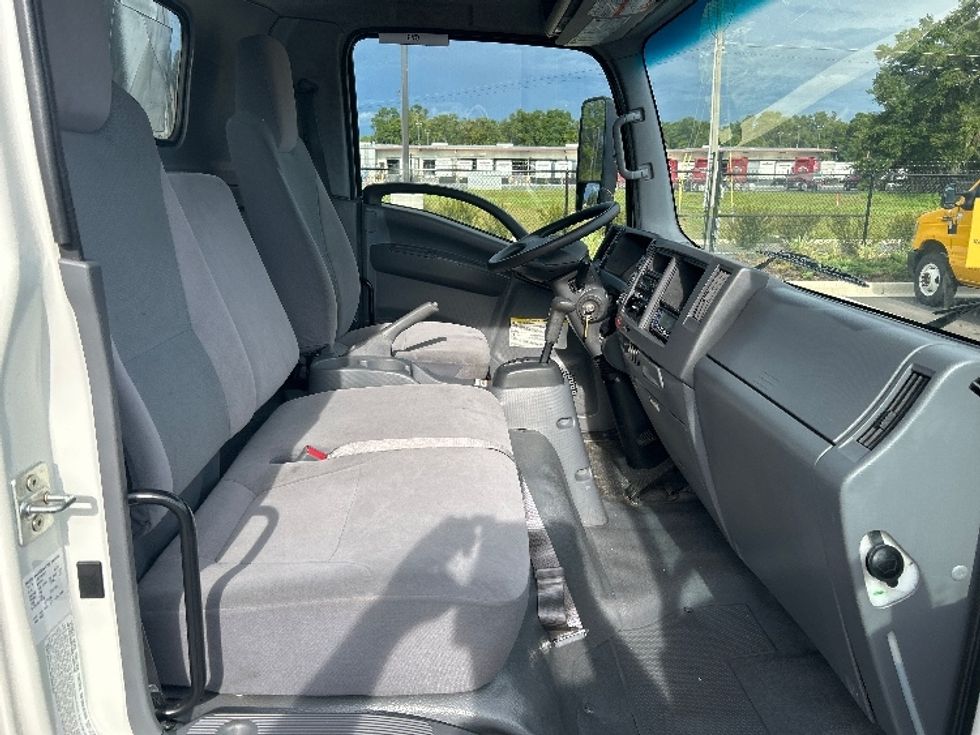Refrigerated Truck-Light and Medium Duty Trucks-Isuzu-2022-NRR-Ocala-FL-191,510\n\t\tmiles-$ 44,500 - Image 22