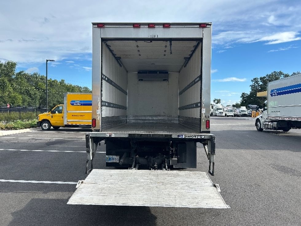 Refrigerated Truck-Light and Medium Duty Trucks-Isuzu-2022-NRR-Ocala-FL-191,510\n\t\tmiles-$ 44,500 - Image 9