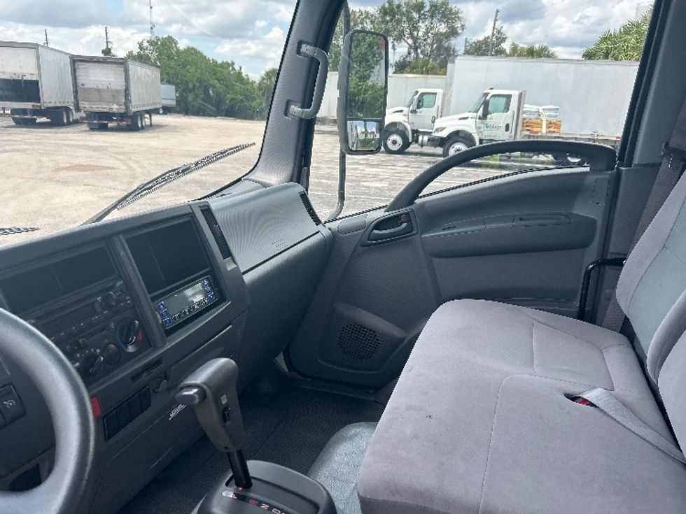 Refrigerated Truck-Light and Medium Duty Trucks-Isuzu-2022-NRR-Orlando-FL-203,257\n\t\tmiles-$ 39,000 - Image 19