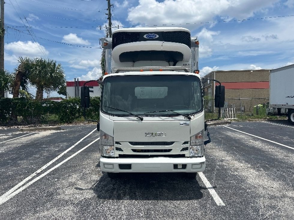 Refrigerated Truck-Light and Medium Duty Trucks-Isuzu-2022-NRR-Orlando-FL-203,257\n\t\tmiles-$ 39,000 - Image 2
