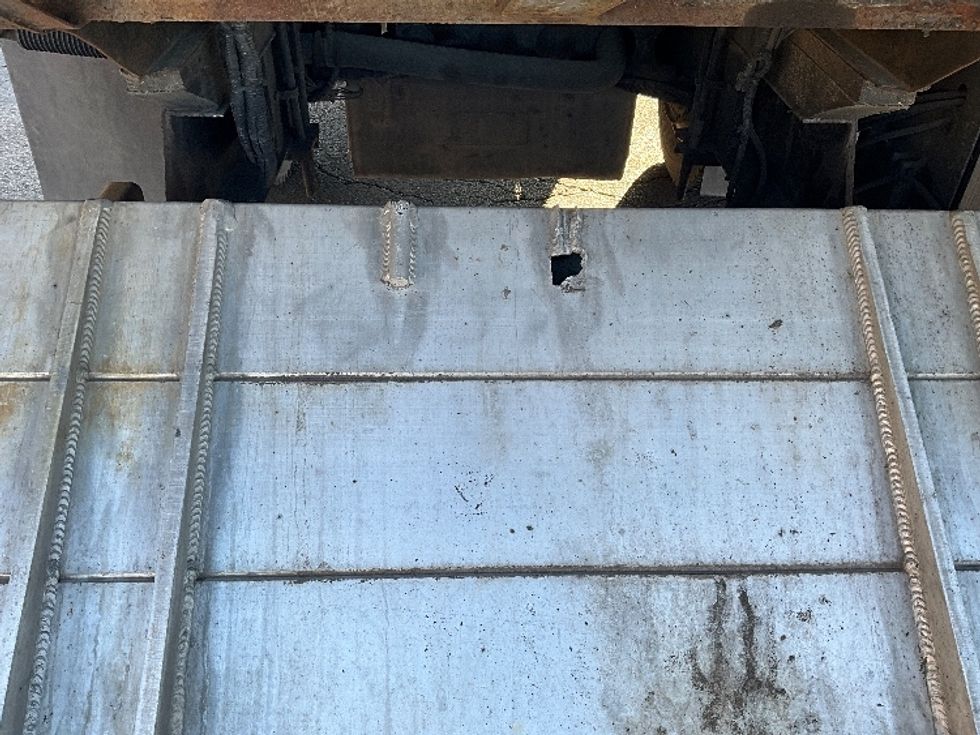 Refrigerated Truck-Light and Medium Duty Trucks-Isuzu-2022-NRR-Sterling-VA-144,556\n\t\tmiles-$ 51,250 - Image 27