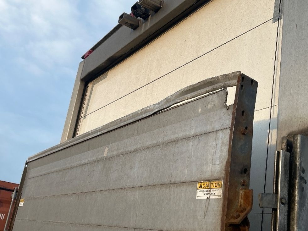 Refrigerated Truck-Light and Medium Duty Trucks-Isuzu-2023-NPR-Londonderry-NH-71,068\n\t\tmiles-$ 59,250 - Image 27