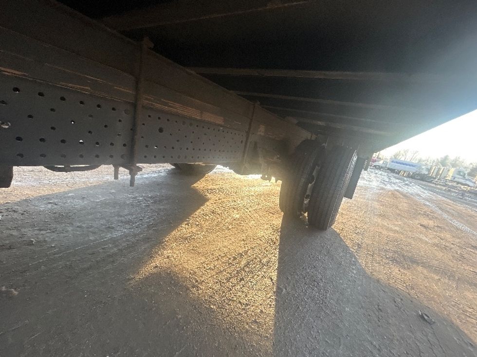 Refrigerated Truck-Light and Medium Duty Trucks-Isuzu-2023-NPR-Londonderry-NH-71,068\n\t\tmiles-$ 59,250 - Image 5