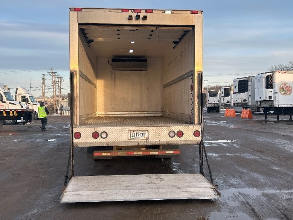 Refrigerated Truck-Light and Medium Duty Trucks-Isuzu-2023-NPR-Londonderry-NH-71,068\n\t\tmiles-$ 59,250 - Image 9